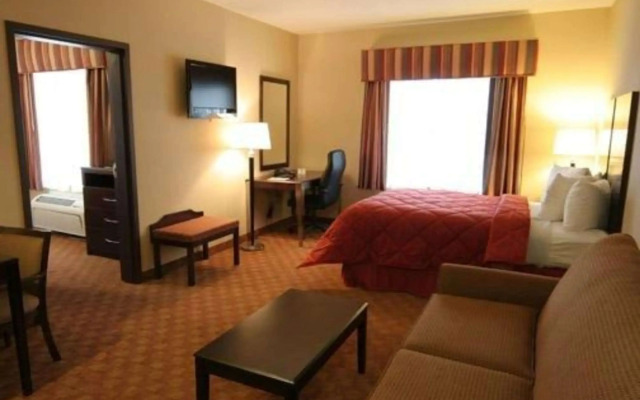 Comfort Inn & Suites Saratoga Springs