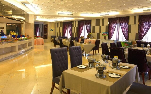 Chunyi Hotel