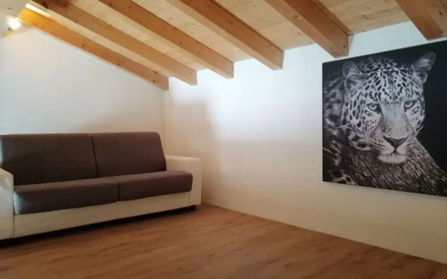 IseoLakeRental - Hill Apartments