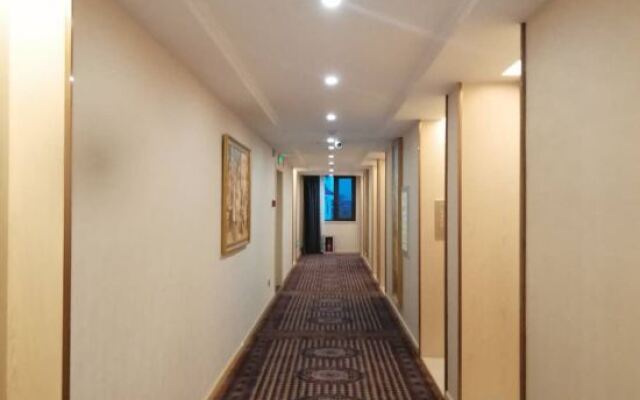 Vienna Hotel (Qianshanchuanxuan)