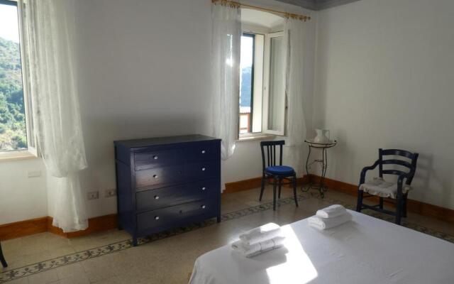 Casa Diamanti-Fox 33 Via Guglielmo Marconi