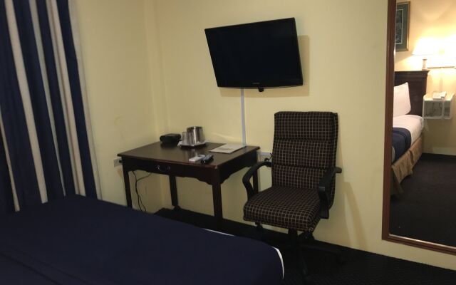 Airport Suites Hotel