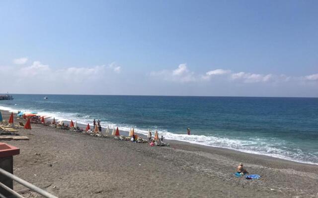 Empire Residence Alanya/Mahmutlar 50m от моря