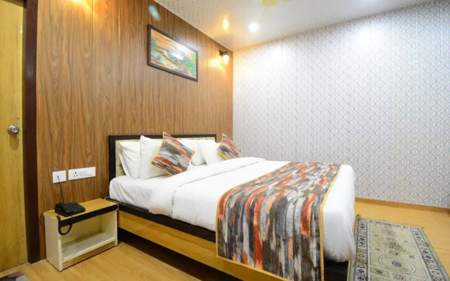 Hotel Bamboo Castle