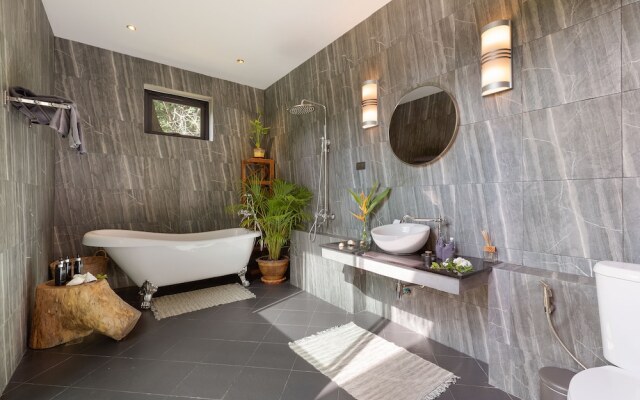 3 Bedroom Villa Baan Putahracsa Private Pool