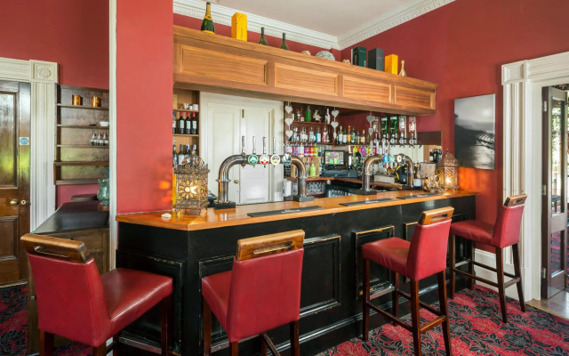Greenhill Hotel