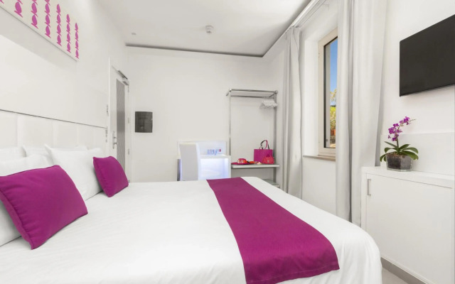 Tasso Suites & Spa
