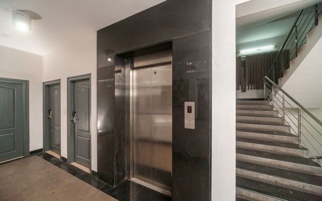 OYO 37832 Stay Easy Spm