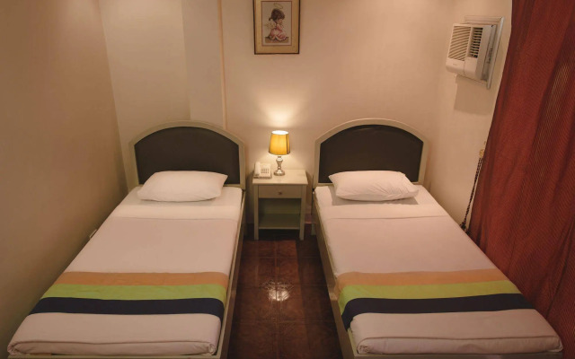 Maribago Seaview Pension and Spa