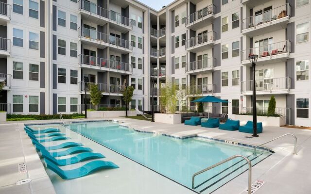 Spectacular Apartments by BCA Furnished Apts
