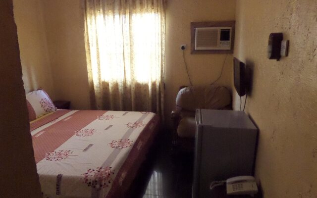 Abi-K Suites and Inn