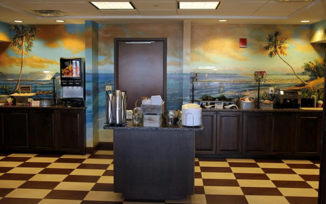 Pier House 60 Clearwater Beach Marina Hotel