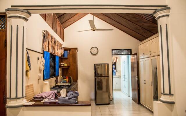 Lioni Holidays Villa