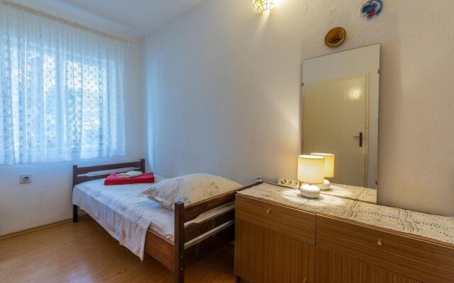 Awesome Home in Sevid With Wifi and 4 Bedrooms