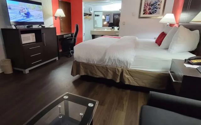 Ramada By Wyndham Mountain Home