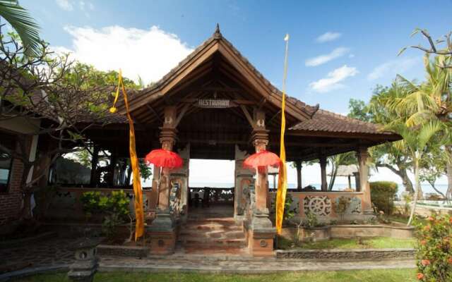 Segara Bukit Seaside Cottages
