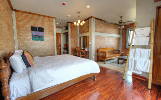 Saeng Panya Home - Boutique Residence (SHA Plus+)