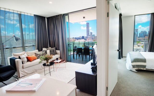 Botanica Residences