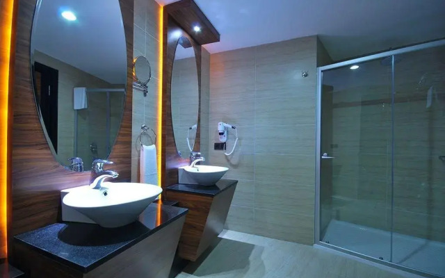 Madame Tadia Hotel