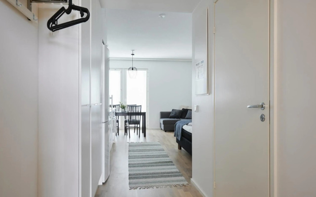 New apartment w/WiFi & car park