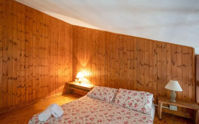 Appealing Apartment in Collesalvetti With Garden