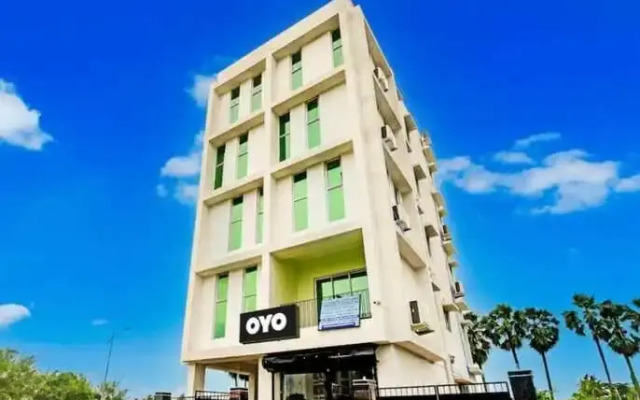 Goroomgo Green Oasis Inn Kolkata