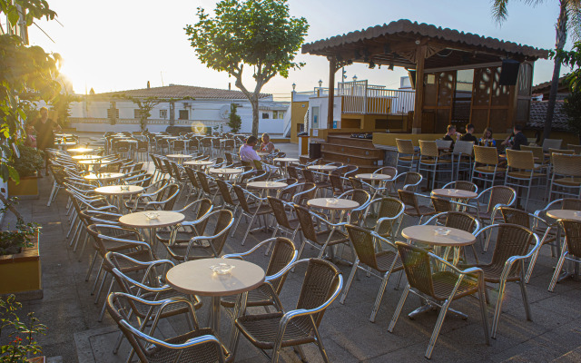 Hostal Sa Paissa - Adults Only