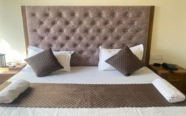 Hotel Royal Shivam Residency