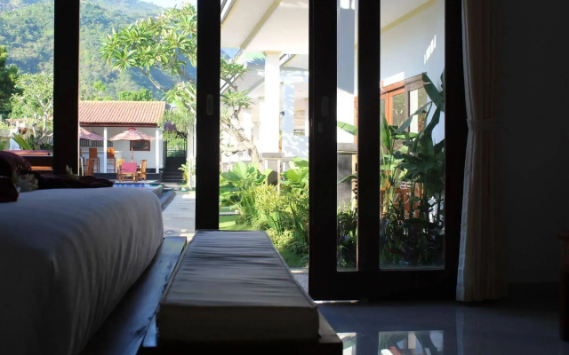 Sahera Hotel
