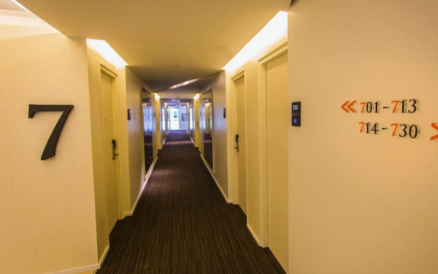 Crystal Hotel Hat Yai