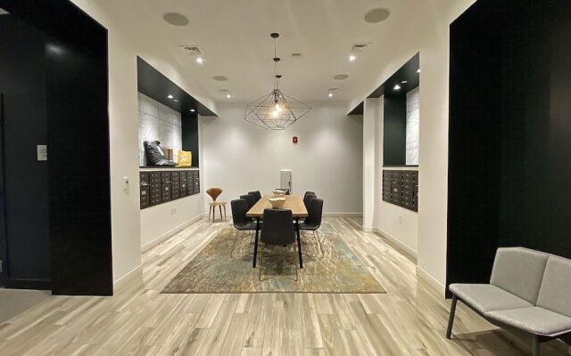 Pelicanstay in Central Square Cambridge