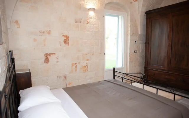 Idyllic Home With Pool Near Cisternino