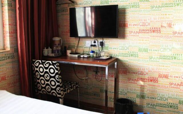 Xinxiang that month that fine guest room