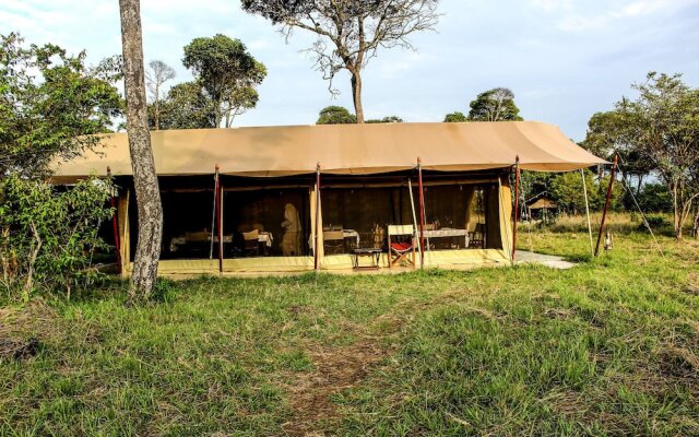 Serengeti Savannah Camps