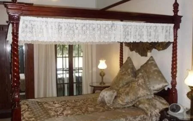 Netherby House