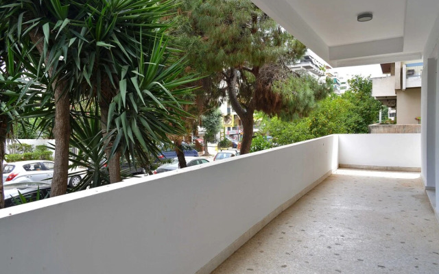 "Rolls Royce" elegant flat in P.Faliro district