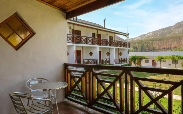 Houw Hoek Hotel