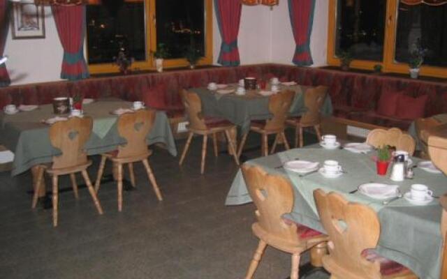 Hotel Garni Edelweiss
