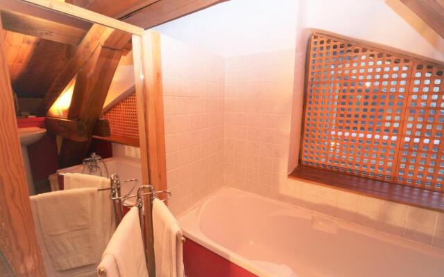 Chalet Bellecote - Capacity 28 to 34 people