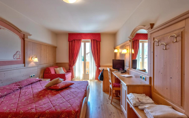 Beverly Alps Hotel & Spa