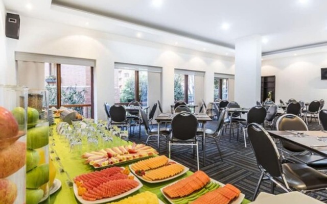 Travelers Apartamentos Y Suites Condominioplenitud