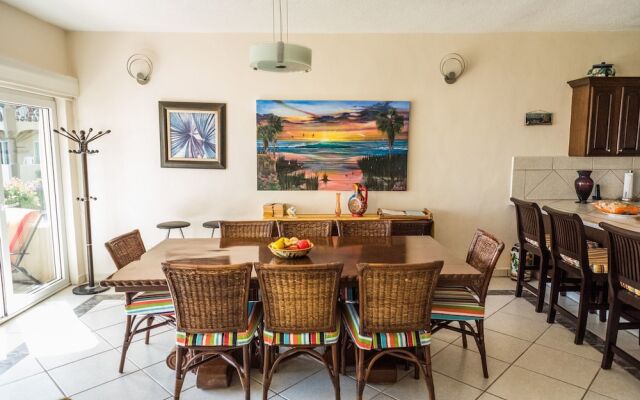 Las Olas A104 3 BR by Casago