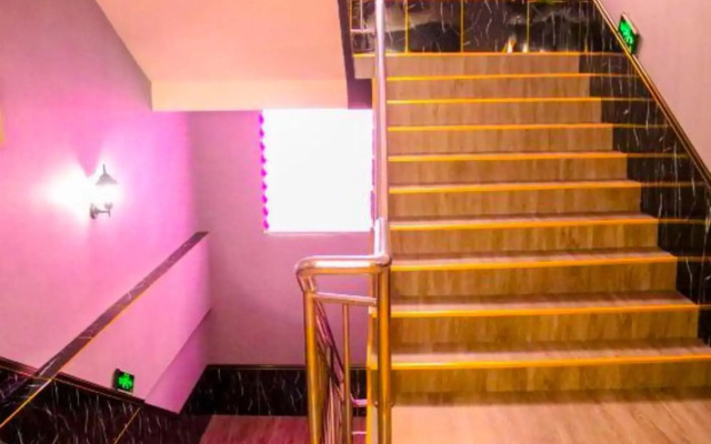 Lvliang Zige Express Hotel