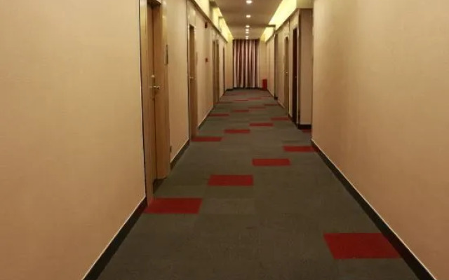 Zhishang Premium Hotel (Dongguan Chang'an Town Fuhai Road Branch)