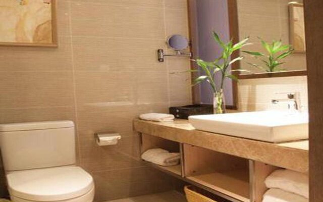 Xingang Holiday Hotel