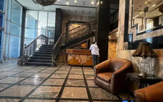 Luxury 3BR: Modern with Nile View from All Rooms