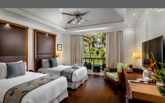 Caravela Beach Resort