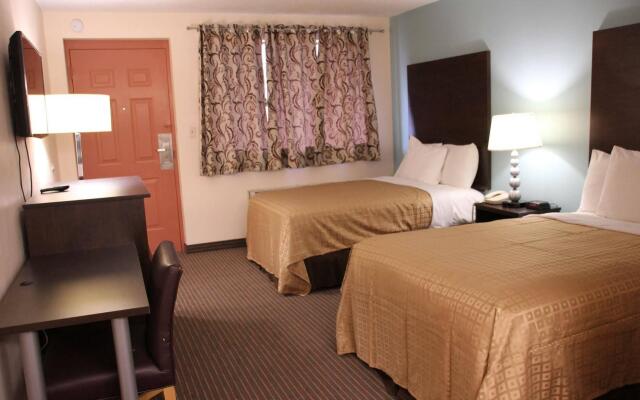 Sterling Inn Niagara Falls near IAG Airport