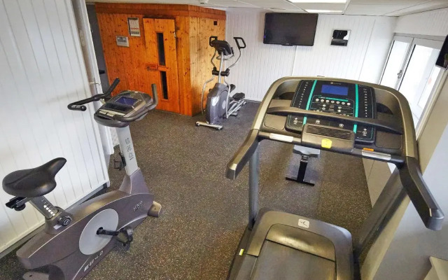 Hotel Campanile Le Bourget