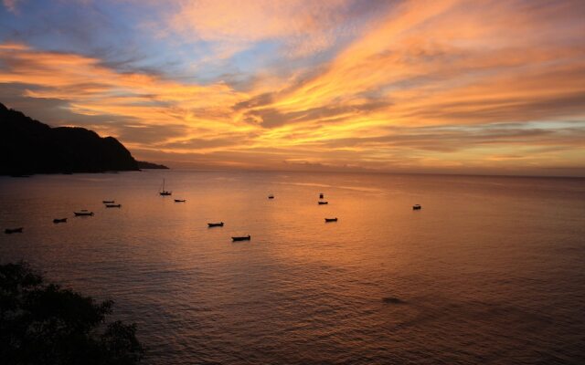 SeaScape on Heavenly Bay